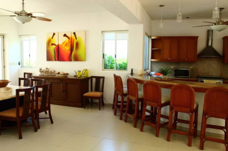 Others 5, Iz Cay Luxury Ocean Front Villa, Ixil