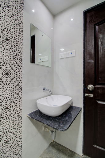 Bathroom 4, Hotel Samaira Residency, Thane