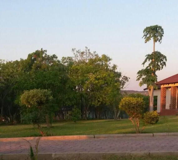 Exterior & Views 2, Martco Lodge, Kafue