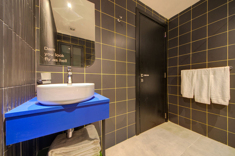 Bathroom 5, IKYK Hotel - IK Collection, St Julian's