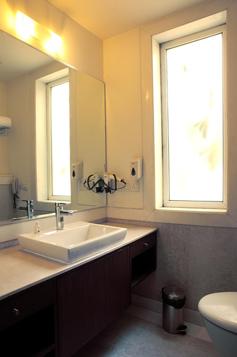 Bathroom 4, Inde Vista Woods Signature Tower, Gurgaon