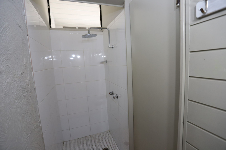 Bathroom 4, Kallangur North Lakes Motel, Dakabin-Kallangur-M. Downs