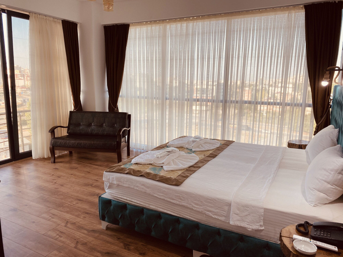 Bedroom 3, Palas Hotel, Merkez