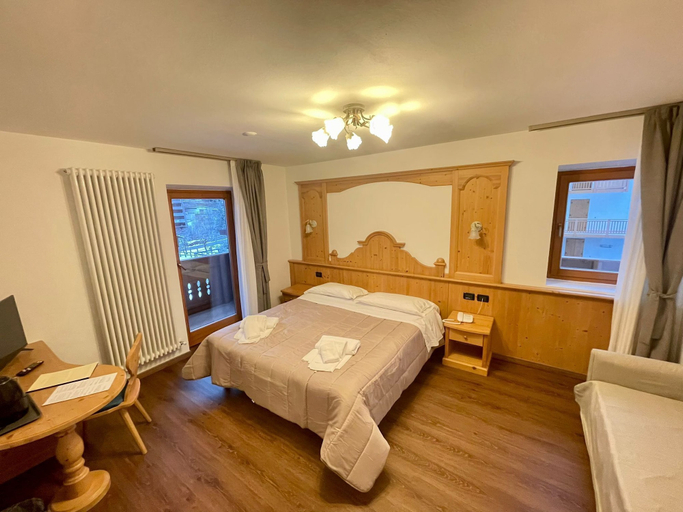Bedroom 3, Hotel Villa Aurora, Trento