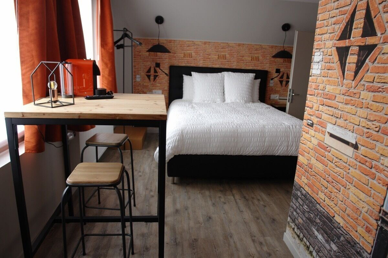 Bedroom 3, Les Béthunoises Béthune Centre, Pas-de-Calais
