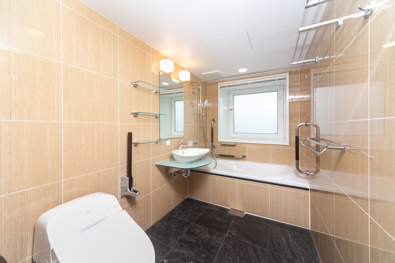 Bathroom 4, APA Hotel Namba Shinsaibashi Nishi, Osaka