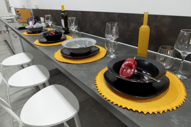 Food & Drinks 5, GK Ermou, Attica
