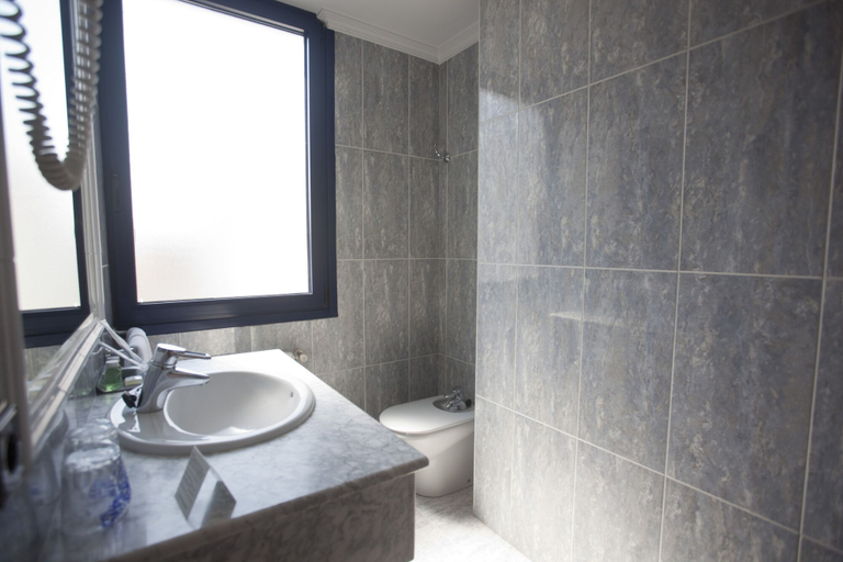 Bathroom 4, Crisol Almirante, A Coruña