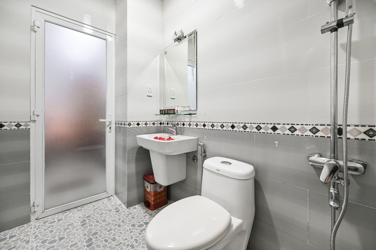 Bathroom 5, Venus Hotel, Gò Vấp