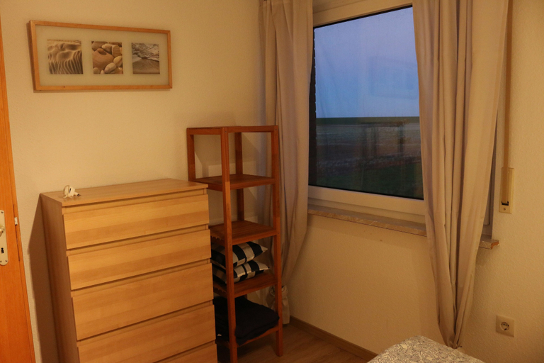 Bedroom 4, Ferienwohnung Norderaltendeich, Friesland