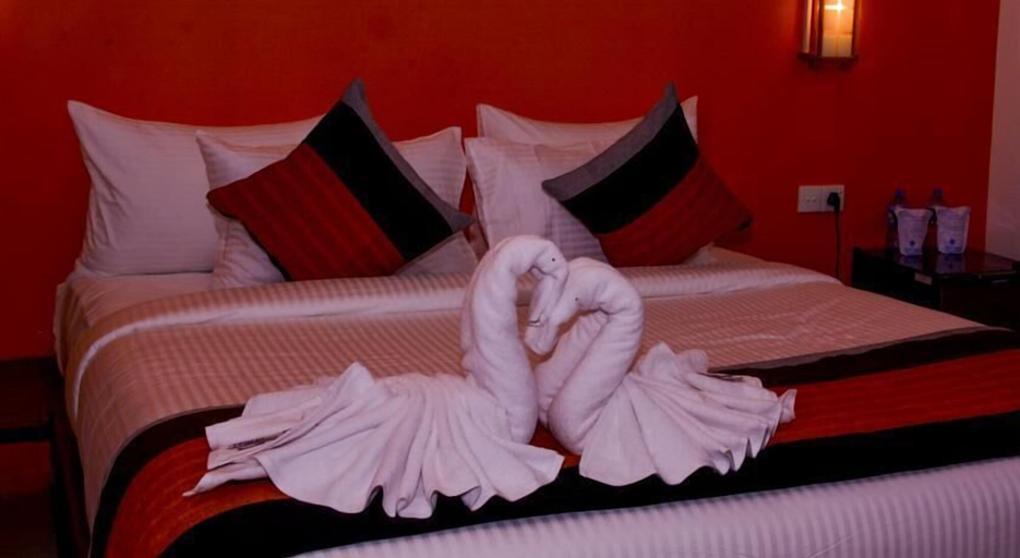 Bedroom 3, Palm Resort Nilaveli, Kuchchaveli