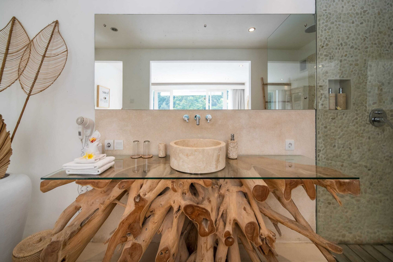 Bathroom 4, Magical Jungle Villa, 4 BR, Ubud With Staff, Gianyar