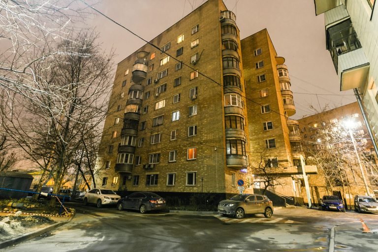 Exterior & Views 2, Apartment on Kozhevnivheski Vrazhek 3, Central