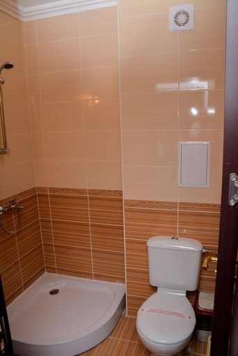 Bathroom 3, OLYMP Apartcomplex, Nesebar