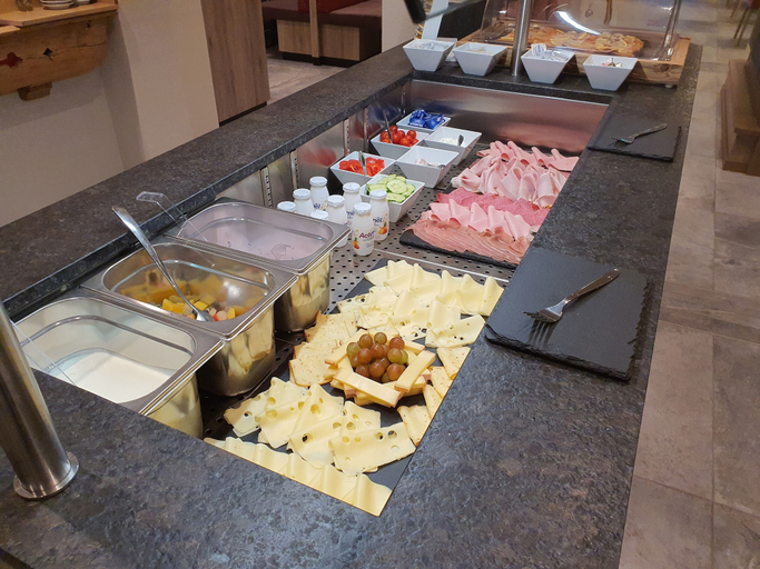 Food & Drinks 5, Hotel Garni Romantik, Schwaz