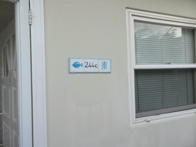 Others 5, Villa 244C Jolly Harbour
