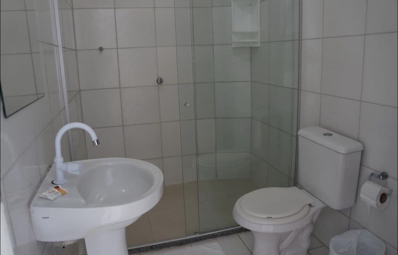 Bathroom 3, Pousada Ilha do Sol, Cairu