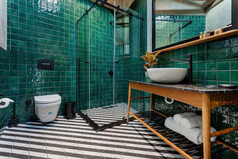 Bathroom 5, World House Boutique Hotel Galata, Beyoğlu