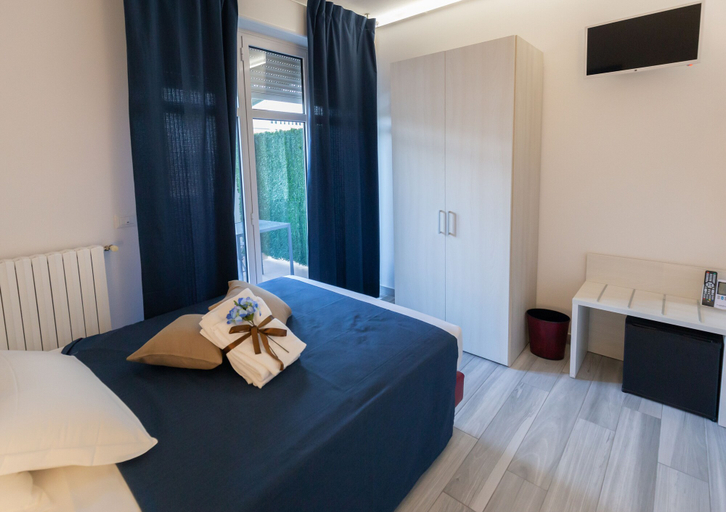 Bedroom 3, Mary's Tower, Bologna