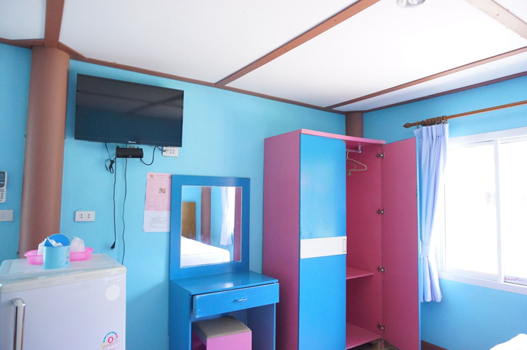 Bedroom 3, Sangthong Andaman Resort, Kapoe