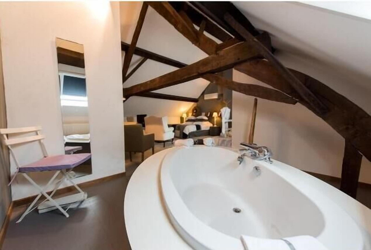 Bathroom, Casa Ciolina, Limburg