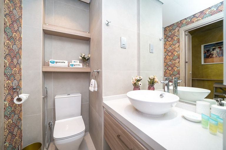 Bathroom 4, HiGuests - Studio One, Dubai