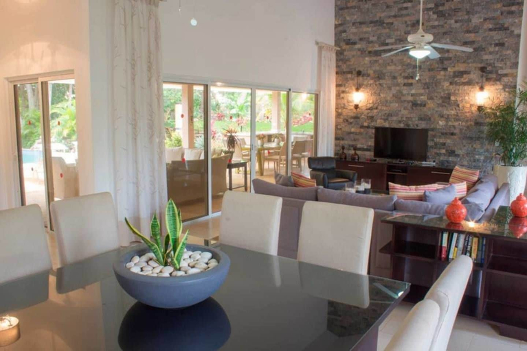 Others 4, Exquisite Taste Awaits you With This Custom Styled Villa, Sosua