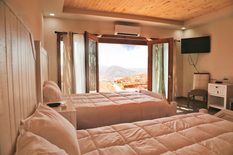 Bedroom 4, Maple Resort, Ensenada