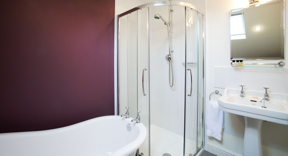 Bathroom 3, The Hideaway at Windermere, Cumbria