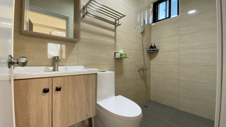 Bathroom, B'Fin Hostel Lanyu, Taitung