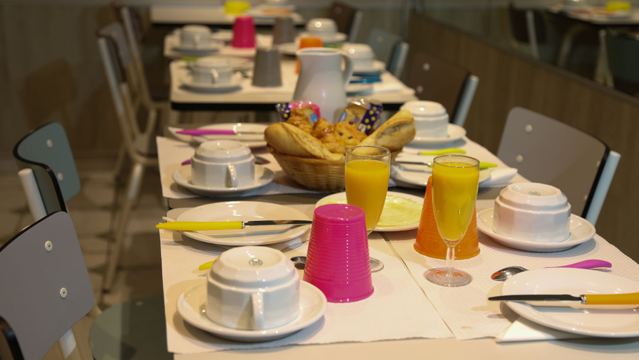 Food & Drinks 5, Hôtel Des Arènes, Paris