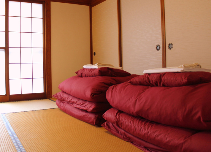 Bedroom 4, Matsumoto BackPackers, Matsumoto