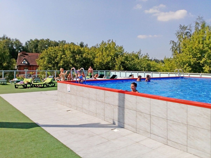 Sport & Beauty 2, Juna Aqua Life, Lobnya