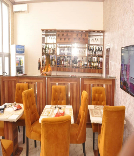 Food & Drinks 3, Fisher Suites and Apartment, AbujaMun