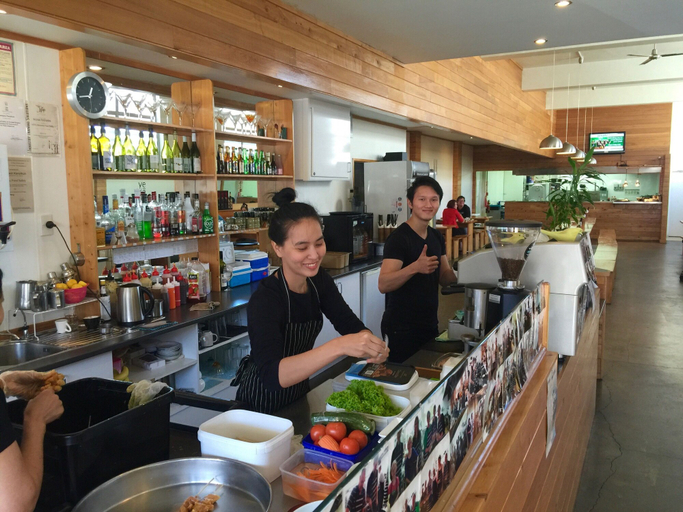 Food & Drinks 4, Hacienda Motor Lodge, Palmerston North