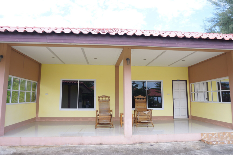 Exterior & Views 2, Sangthong Andaman Resort, Kapoe