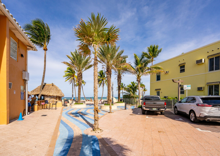Exterior & Views 2, The Surf Hollywood Beach, Broward