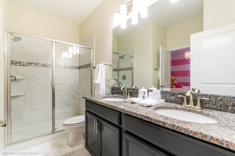 Bathroom 3, 8 Bdrm Villa W Game Room and Cinema, Osceola