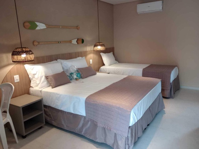 Bedroom 4, Hotel Coco Beach, Conde
