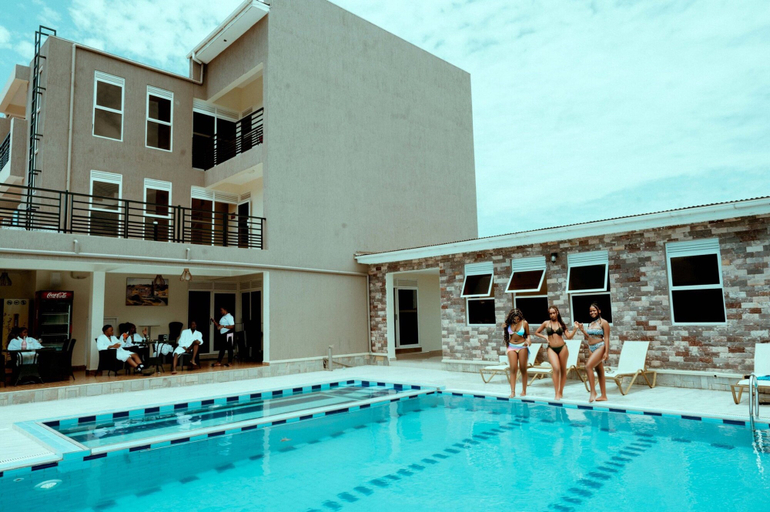 Sport & Beauty 3, Hotel Le Confidentiel, Vurra