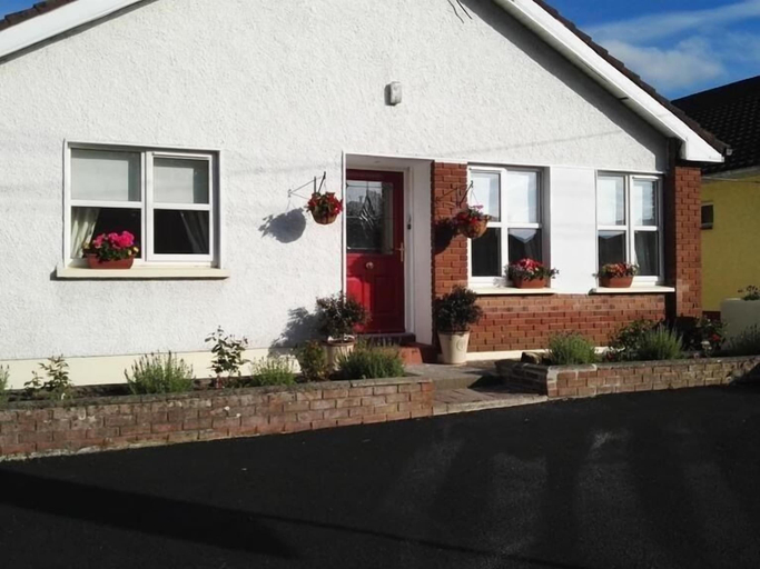 Exterior & Views, The Vee B&B