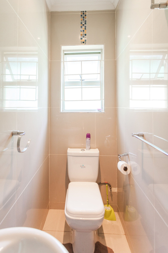Bathroom 4, Upper Bloem Apartment, City of Cape Town