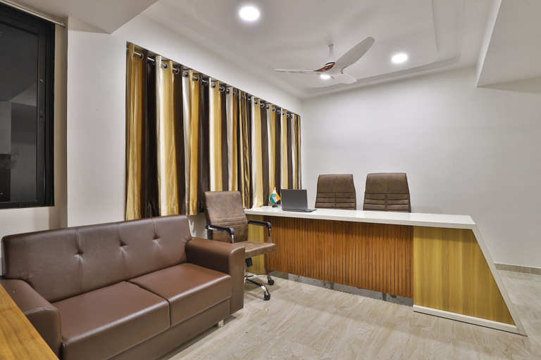 Others 5, Hotel Red Rose Guest House, Ahmadabad