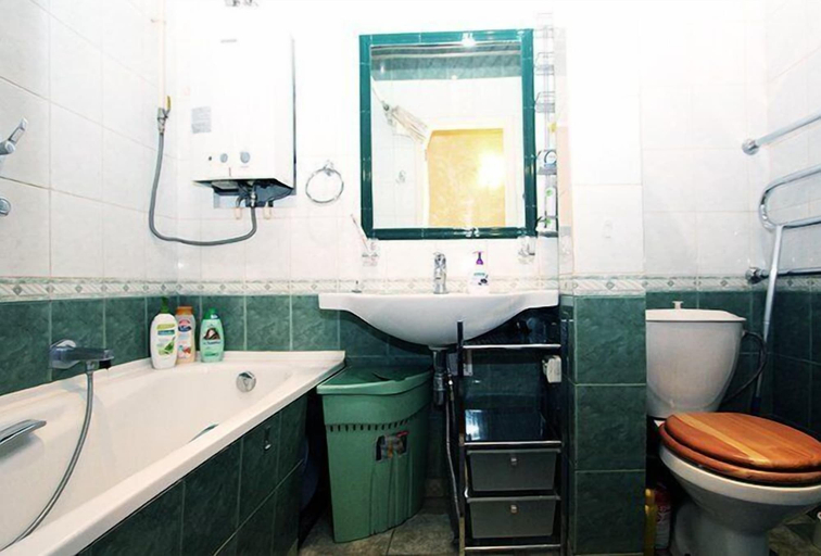 Bathroom 4, ApartLux on Gruzinsky Val, Northern