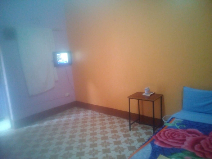 Bedroom 2, Roadside Inn Restaurant, Nyeri Town