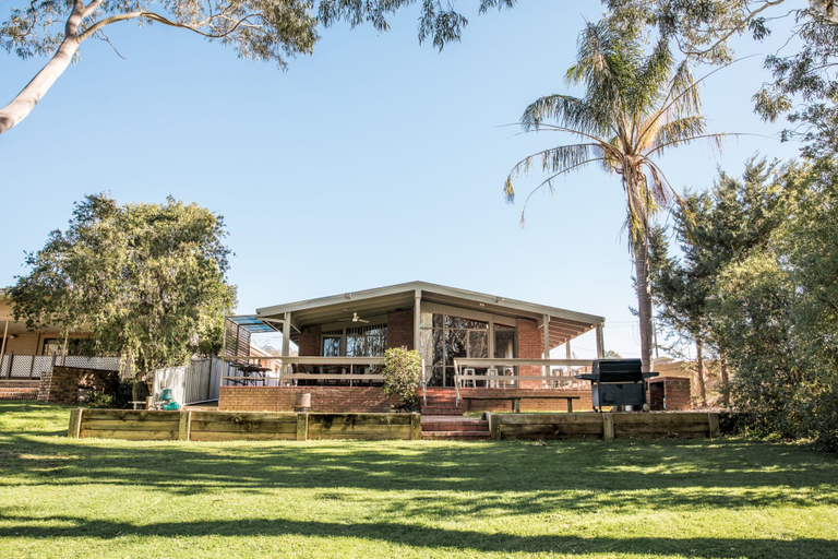 Exterior & Views, Water's Edge Bundalong, Moira - East