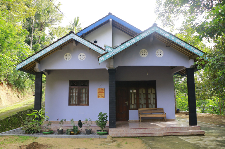 Exterior & Views, Sutriyanto Homestay - Hostel, Kulon Progo
