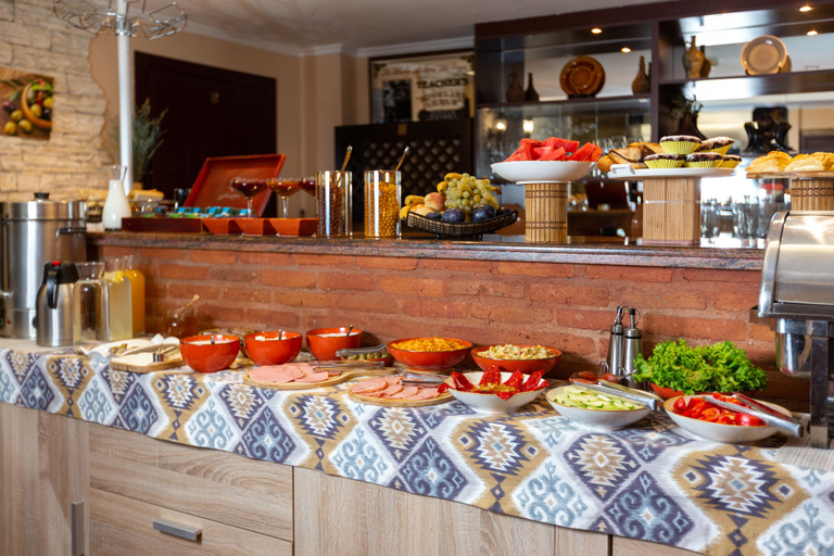 Food & Drinks 4, Hotel Sharden, Tbilisi