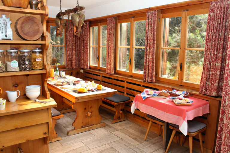 Food & Drinks, B&B Arche de Noé, Entremont