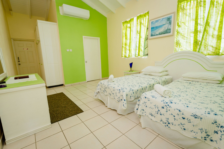 Bedroom 3, Four Springs Villa